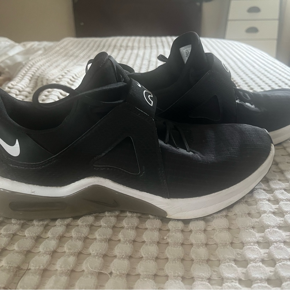 Women's Air Max Bella 5 Training Shoe